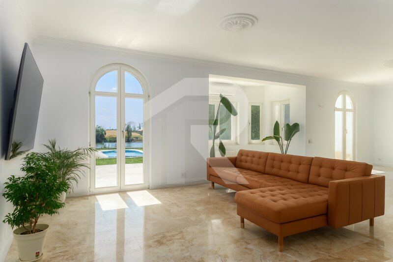 Balotesti, vila eleganta cu piscina si iesire la lac, Caciulati,